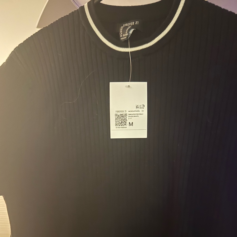 Men’s Forever 21 Black Top